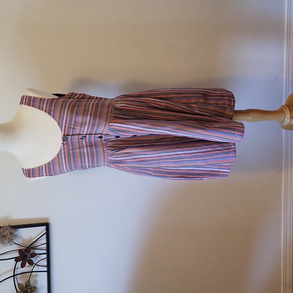 Xs Dress.   3/30 when you Bundle 3 products